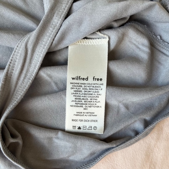 Aritzia Wilfred Free⎜BABY TEE BODYSUIT⎜MARBLE GREY - Picture 9 of 13